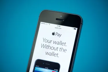 アップル、金融サービスで新展開：ゴールドマン・サックスとの提携終了の深層